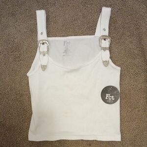 Stylish White Tank Top with Buckle Straps